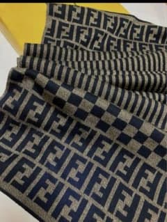 未使用FENDI フェンディ ズッカ柄 マフラー WOOLブラウン イタリア製