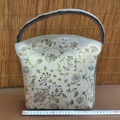 不*子様 皇室御用達 岡重 OKAJIMA レディース 絹 バッグ 日本製のサムネイル