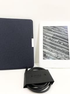 Kindle 第6世代  Wi-Fi （ケース、ケーブル付）のサムネイル