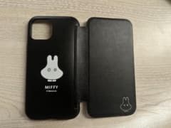 iPhone 13mini ミッフィー 手帳型 ケースのサムネイル