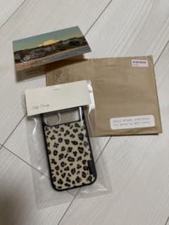 iPhone17pro ケース LILY DAYLY レオパード BTSテテのサムネイル