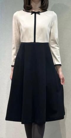 TOCCAA 라인 원피스