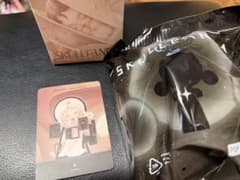 正規品POPMARTスカルパンダ The Paradoxシリーズ　シークレットのサムネイル