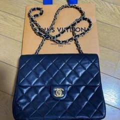 CHANEL中古バッグのサムネイル