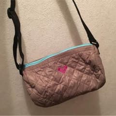 ミナチ様 専用  ROXY ロキシー ショルダーバッグのサムネイル
