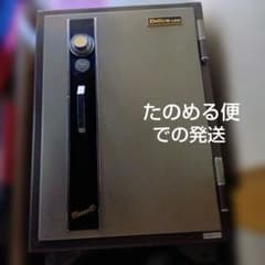 Delica LEO 耐火金庫シリンダー鍵 中に鍵付き引き出し - メルカリ