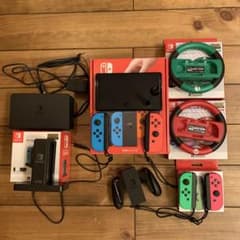 任天堂Switch 有機ELモデル Joy-Con ハンドル　充電スタンドセット