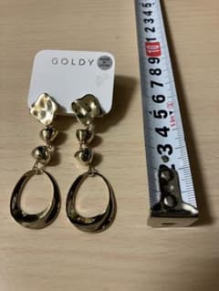 GOLDY ゴールディ イヤリング ゴールドのサムネイル