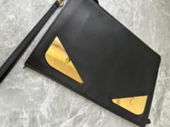 FENDI バグズモンスター 7VA433 クラッチバッグ 中古 FENDI バグズモンスター 7VA433 クラッチバッグ 中古 - メルカリ
