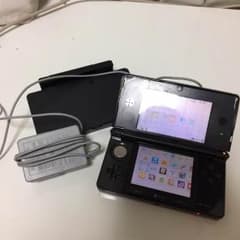 3ds 箱なし ブラック sdカード付きのサムネイル