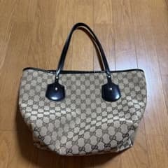 GUCCIのバッグのサムネイル