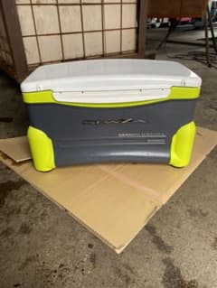 シマノ　クーラーボックス　ベイシス　18Lのサムネイル