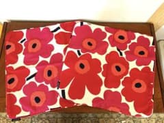 Marimekko マリメッコ　ウニッコ柄　クッションカバー2枚セットのサムネイル