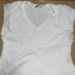ZARA Vネック 半袖Tシャツ ホワイト Lサイズのサムネイル