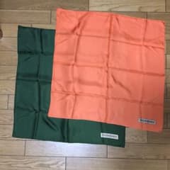Yvessa Aint Laureate スカーフのサムネイル