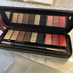 新品❗️Dior クチュール カラー ワードローブ パレットのサムネイル