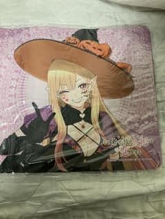 その着せ替え人形は恋をする TSUTAYAオリジナルデスクマットのサムネイル