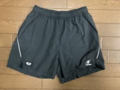 卓球ハーフパンツ　ニッタク  Mサイズのサムネイル