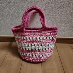ハンドメイド　かぎ針編みトートバッグのサムネイル