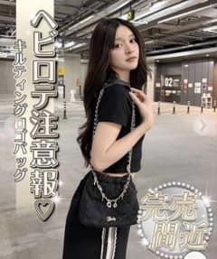 完売品】rady レディ キルティングロゴチャームバッグ ブラック - メルカリ
