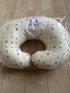 授乳クッション　赤ちゃんの城　日本製のサムネイル