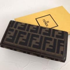 極美品✨FENDI ズッカ 長財布 キャンバス レザー FF ブラウン ロゴのサムネイル