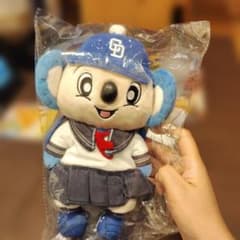 中日ドラゴンズ セーラー服ドアラ ぬいぐるみポシェット 限定品 - メルカリ