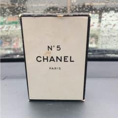 CHANEL 香水 N05のサムネイル
