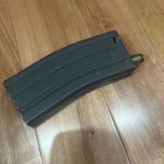 古いタイプのM16マガジンだと思いますのサムネイル