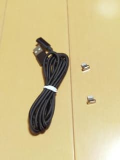 【中古】充電ケーブル（磁石）のサムネイル