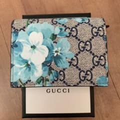 かれんたん♡様　　美品　GUCCI ブルームス ミニ財布のサムネイル