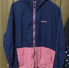 adidas パーカーのサムネイル