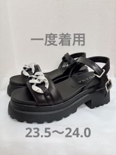 【一度着用】diana ダイアナ　チェーンモチーフサンダル　厚底　24.0 一度着用】diana ダイアナ チェーンモチーフサンダル 厚底 24.0 - メルカリ