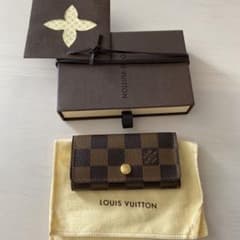 ルイヴィトン　キーケースのサムネイル