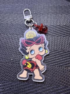 ベティ・ブープ アクリルキーホルダー おしゃぶりパーツ付き大サイズ