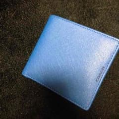 coach 二つ折り財布のサムネイル