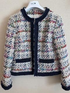 超美品ノーカラーツイードジャケットのサムネイル