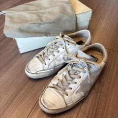 ゴールデングース　Golden Goose SUPERSTARのサムネイル