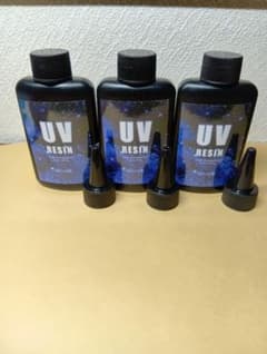 【新品】低粘度UVレジン液 ハード100g3本 低価格 高透明 着色剤なじみ◎のサムネイル