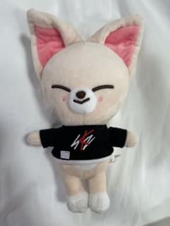 StrayKids スキズ SKZOO フォクシニー ぬいぐるみ オリジナルのサムネイル