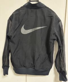 NIKE ジャンバーのサムネイル