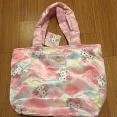 さくら様専用　キティちゃんのトートバッグのサムネイル