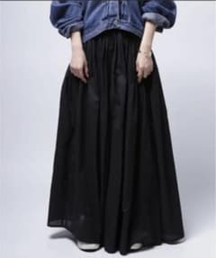 【美品】アンティカ　ロングフレアスカートのサムネイル