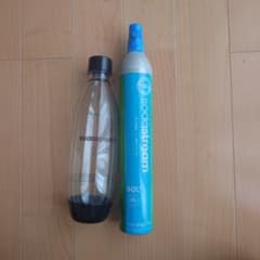 SodaStream 新品ガスシリンダー 60L 専用ボトル セットのサムネイル