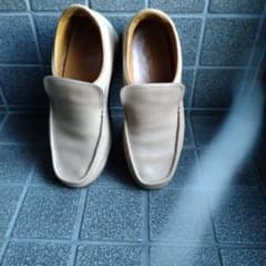 s*h様 ベージュ レザー スリッポン　43　ターボ