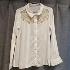 axes femme トップス　レース　クリーム色のサムネイル