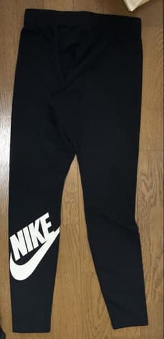 NIKE レギンス スパッツ ブラック Mサイズのサムネイル