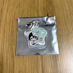 BLEACH サンリオ特典チャーム　ウルキオラ ぐでたまのサムネイル