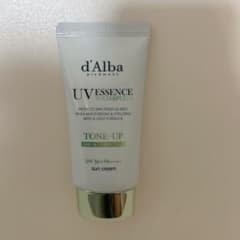 d'Alba 달바 UV 에센스 톤 업 선크림 그린