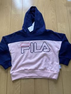 FILA パーカー トレーナー 未使用 スポーツ　長袖　女の子　100 110のサムネイル